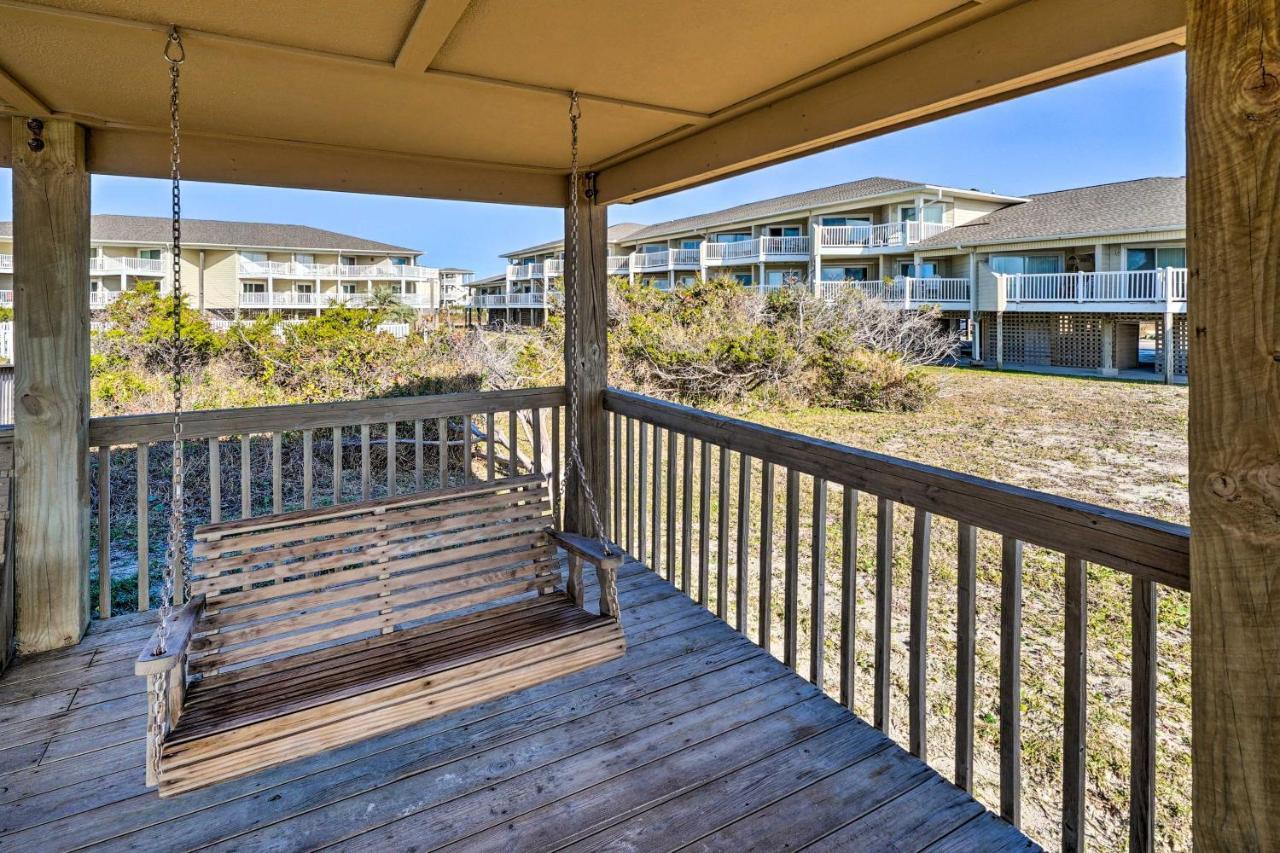 Oak Island Beachfront Condo With Community Pool Kültér fotó