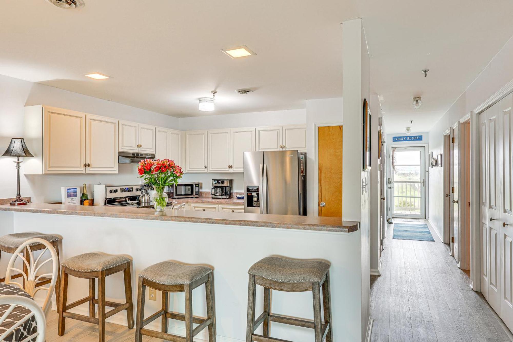 Oak Island Beachfront Condo With Community Pool Kültér fotó
